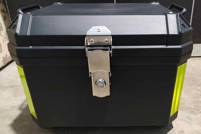 CAJUELA PARA MOTO ABS 45 LITROS CON FORRO INTERNO PREMIUM